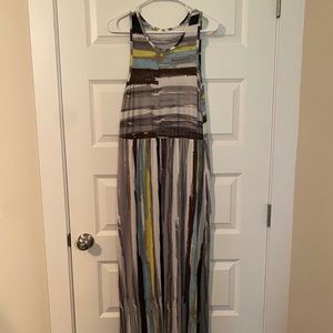 Maxi sleeveless dress